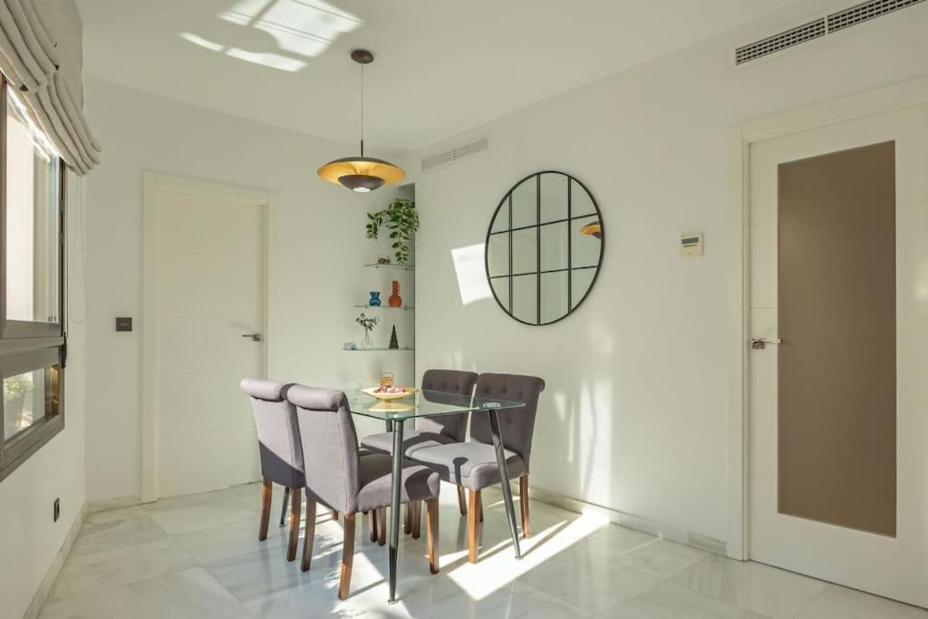 Rosario Central Suite Sevilla Bagian luar foto