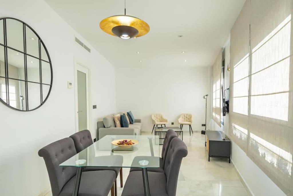 Rosario Central Suite Sevilla Bagian luar foto